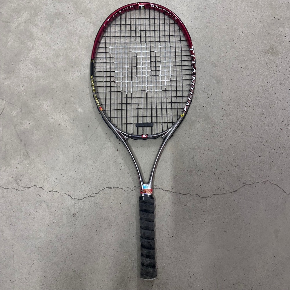 Wilson Titanium Graphite‎ Tennis Racquet Soft Shock Dampener 4 1/4 L2